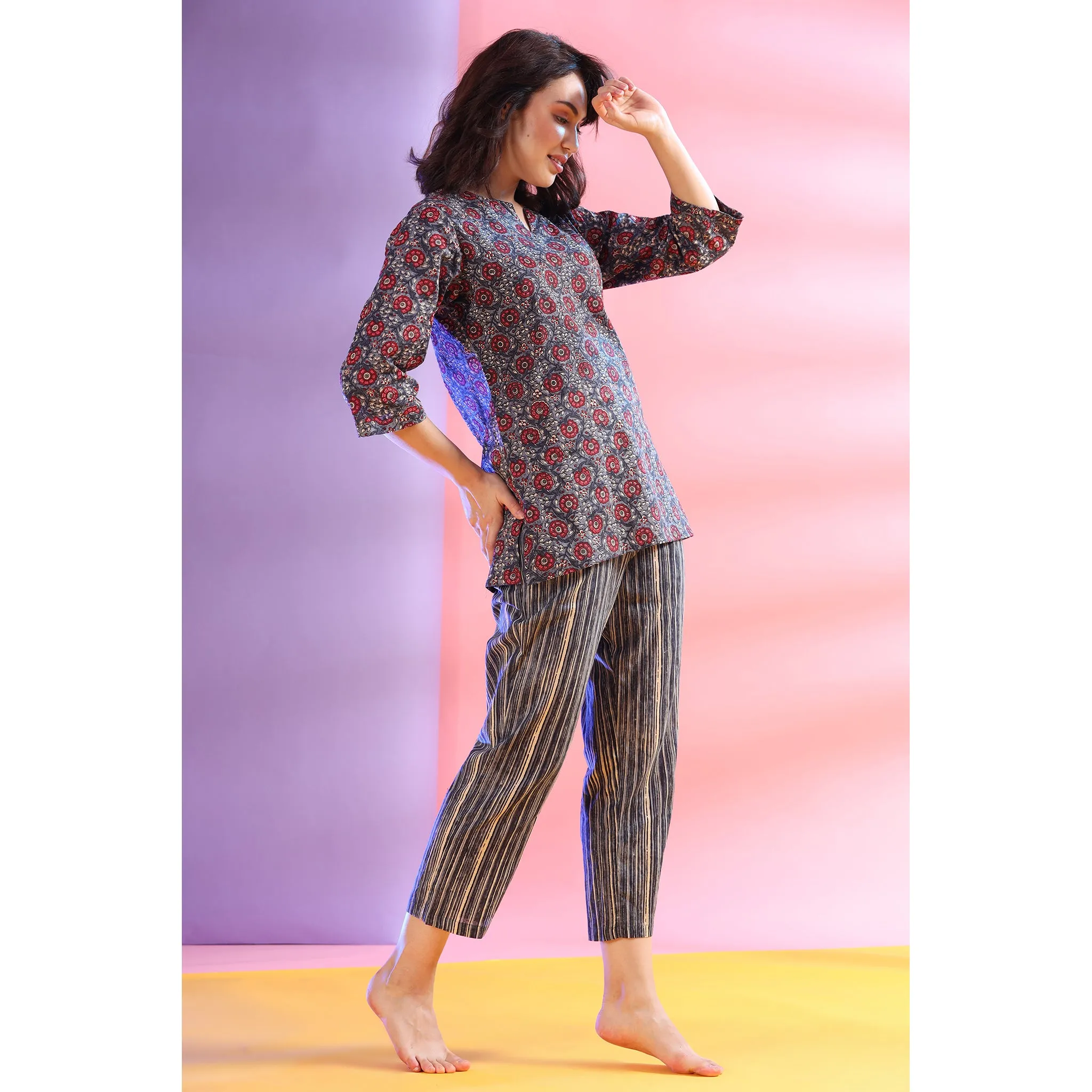 Flower Patterned with Contrast Stripes on Grey Loungewear Set