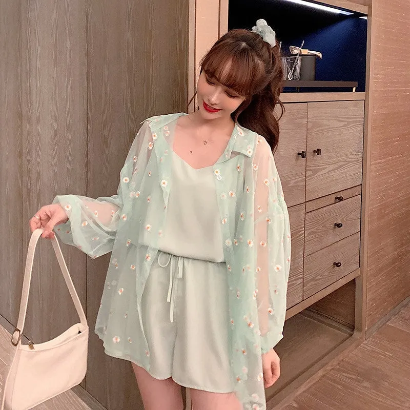 Kawaii Daisy Embroidered Loosed Shirt