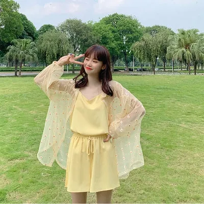 Kawaii Daisy Embroidered Loosed Shirt